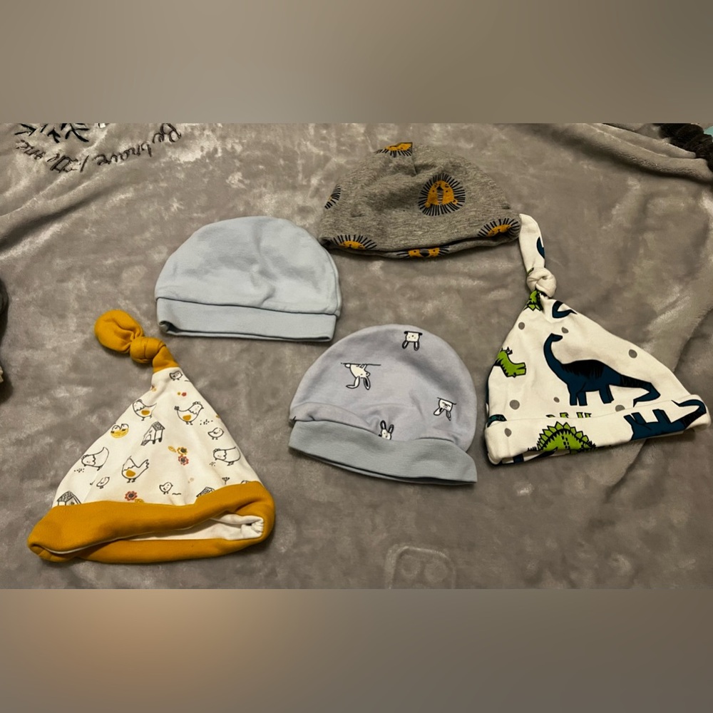 Assorted Baby Newborn Hats - Bundle of 5 Hats